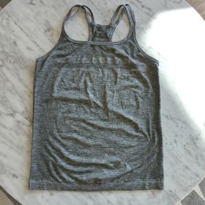 Nike workout tank